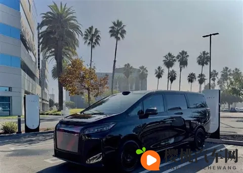 贾跃亭联手马斯克！FF_FX汽车接入特斯拉超级充电网络-1