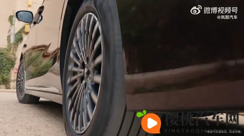 华为智驾+四座头等舱，杀疯了！-2