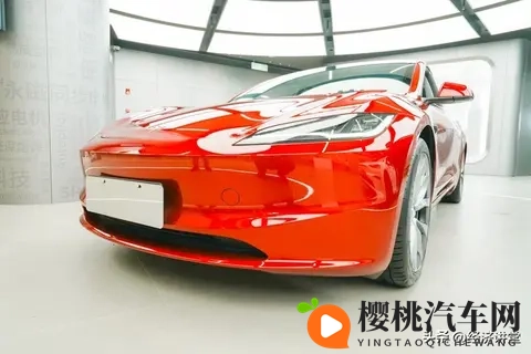 好爽 好紧 宝贝别夹A片同桌:惊艳驾乘:全新车型体验极致操控与奢华内饰-2