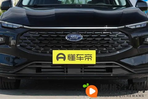 试驾福特蒙迪欧:20T 豪华型 15 万内拿下,运动版 5 秒破百还省油-1