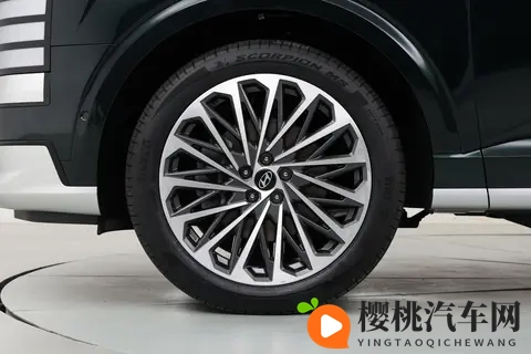 新款帕里斯帝上市：25T混动系统，进口SUV，这车会火？-2