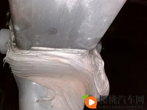 17万拿下行政座驾?2018款奔驰E300L还能战几年?-2