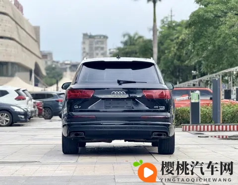 16万喜提当年百万级奥迪Q7?圆梦之选!-1
