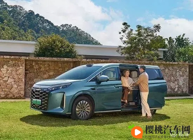 女海王卢珊珊失恋:美女情场失意,前“海王”卢珊珊心碎时刻-1