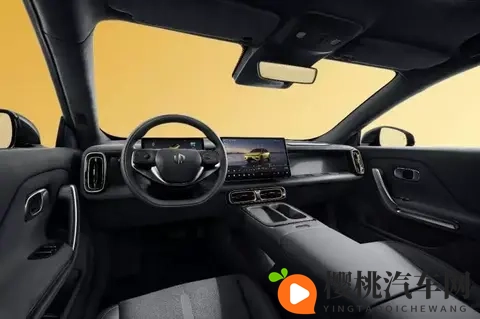 年轻人的纯电新宠!零跑Lafa5预售1058万起,唤醒驾驶激情-3