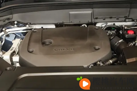 2026款沃尔沃XC90正式上市，三种动力布局深化市场覆盖-3