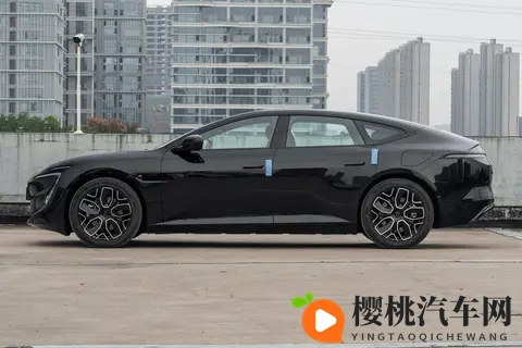 阿维塔12四激光版:标配ADS4+四颗激光雷达,够不够智能?-1