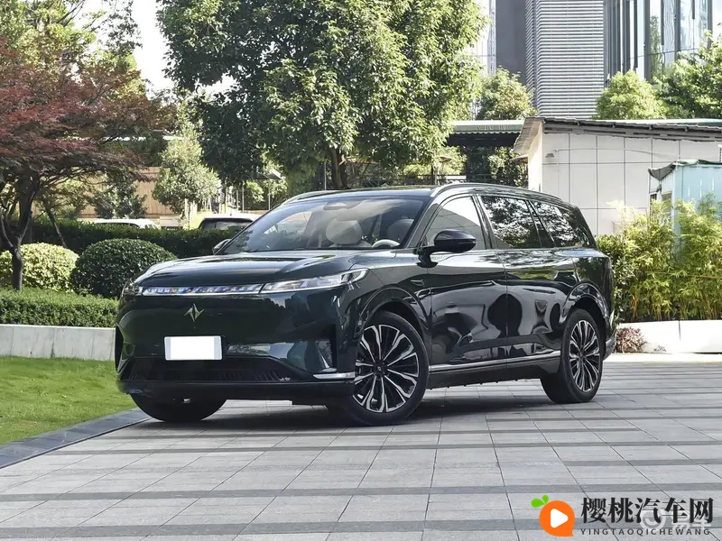 糟老头至尊版下载安装:汽车游戏新宠,体验极致驾驶乐趣攻略!-2