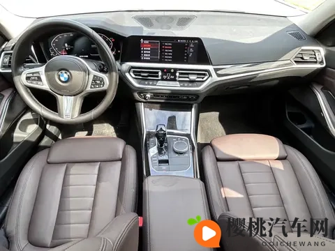 1468万拿下白色宝马325Li,纵享M运动驾趣-3