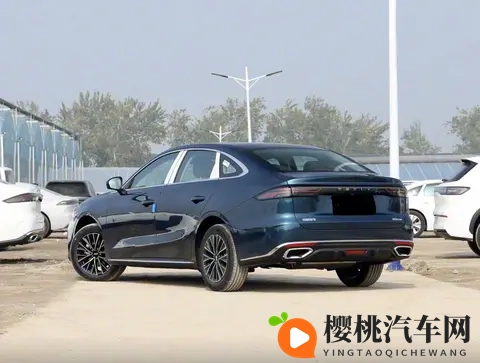 裸体应用：智能驾驶新潮流：汽车应用革新来袭-1