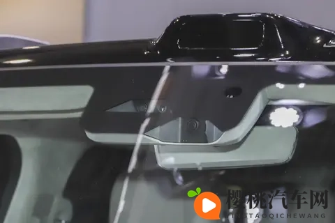 5 米车长 + 173 英寸吸顶屏!捷途纵横 G700 露营、商务,一台车全搞定-1