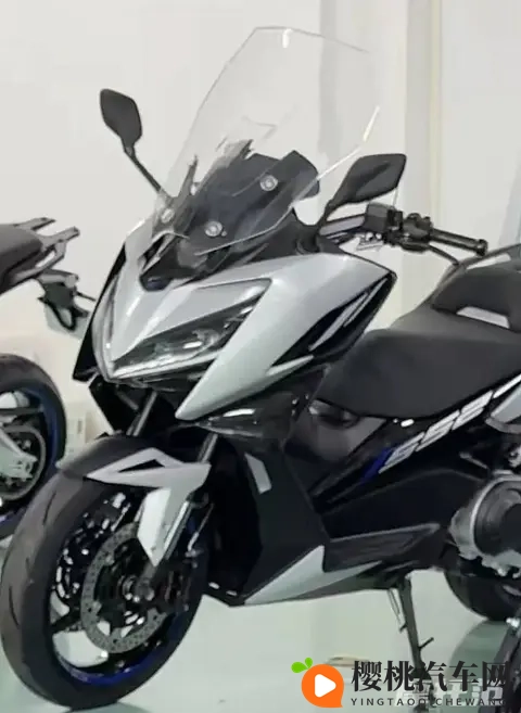 国产大绵羊升仕552G开始预热,将会在11月4日米兰车展上亮相-3