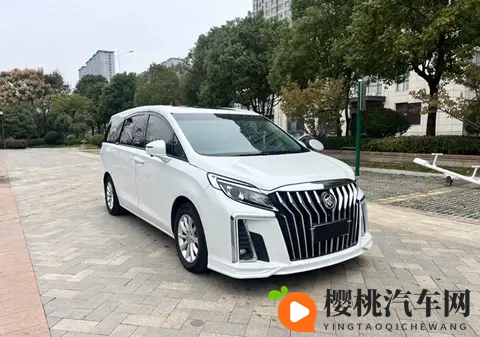 13万公里值不值？13万拿下18年别克GL8，家用商务都合适-2