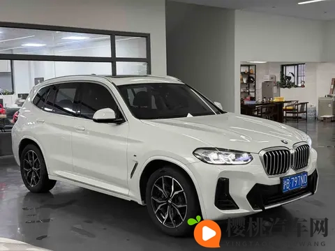 26万拿下准新宝马X3,家用代步好选择?-1