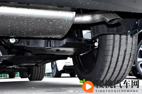 吉利星越L:均衡实力派,家用SUV新标杆,带你解锁全家出行新方式-2