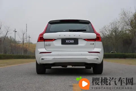 沃尔沃XC60，凯迪拉克XT5，揽胜极光L，哪款适合又帅又爱玩的你？-1