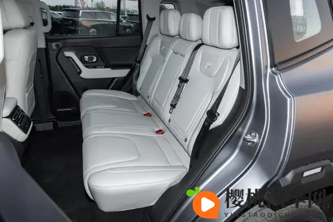 15 万预算想买 “全能 SUV”？捷途山海 T1 实测：通勤省油、越野能打-1