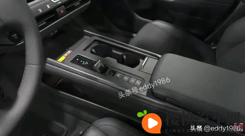 全新雷克萨斯ES实车外观与内饰终于曝光,惊喜与惊吓并存!-2