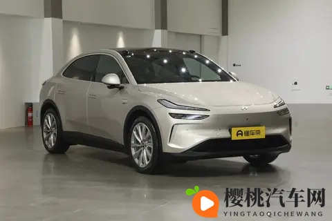 岚图泰山霸气上市 掀翻大六座旗舰SUV市场-1