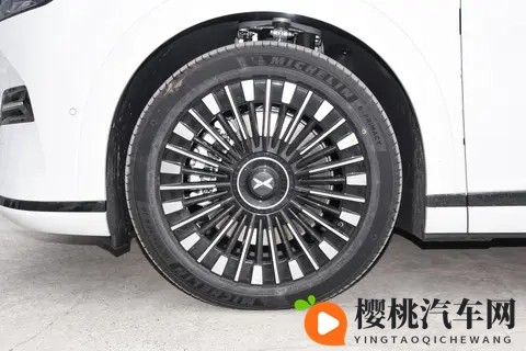 预售35万起&综合续航里程1602km 小鹏X9增程版实车到店-2