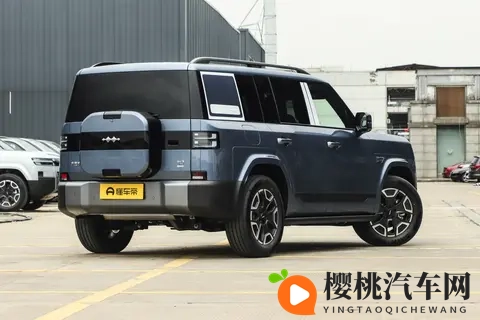 钛 7 2025 款 200KM 两驱 Max 版试驾，感受出行新体验-1