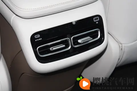 上汽大通大拿V1L和长安凯程V919，谁才是“盈利神器”-1