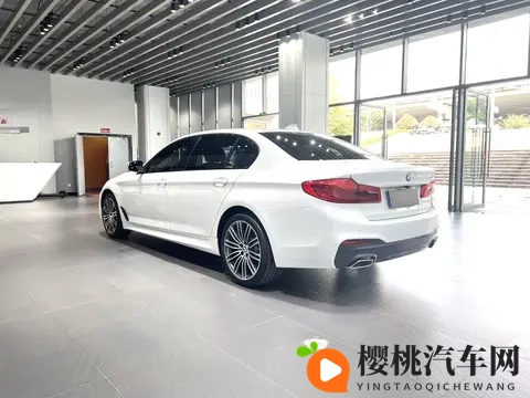 18万多拿下宝马5系,体验行政级座驾的舒适与豪华-2