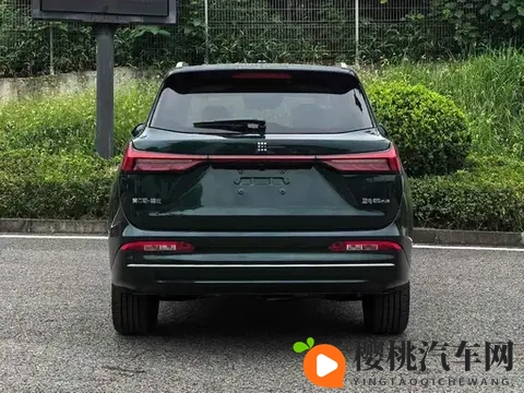 限时1198万!带全时四驱和露营车,第三代蓝电 E5 PLUS“卷王”?-3