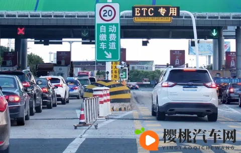 国产成人AV电影:国产汽车创新浪潮:技术领先,未来可期-2