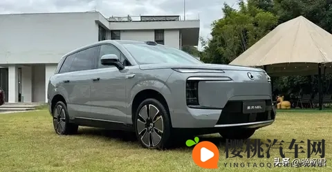 腾势N8L杀入三十万级SUV市场 硬凑配置却缺续航 低价能否掀翻理想L8-2