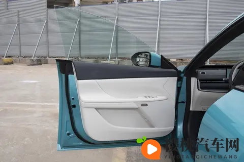 奕派科技 eπ007 + 到店实拍,11 月 10 日上市-3