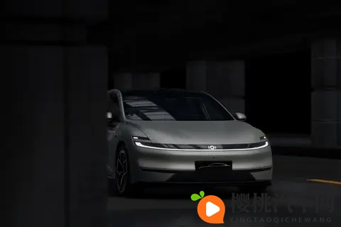 中大型新能源轿车市场卷翻天!长安启源A06起售价1099万元-1