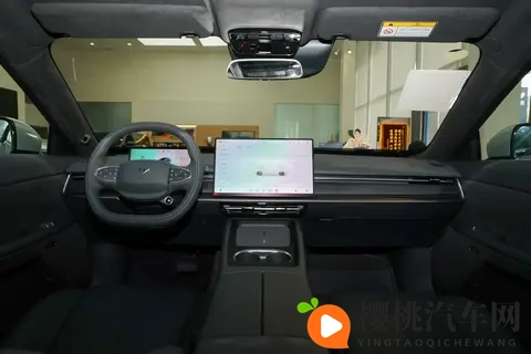 预算15万选新能源，激光雷达+8295P芯片，东风奕派eπ007+怎么样-2