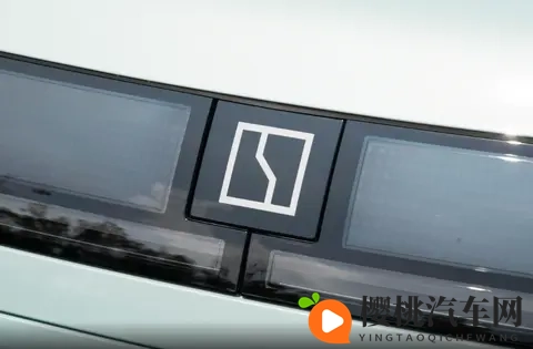 人人天天爽:智能新车上市,开启绿色便捷驾驶时代-2