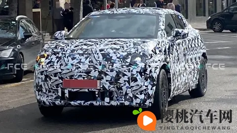 全新日产Juke纯电版谍照曝光，2026 年亮相，定价低于3万欧元-3