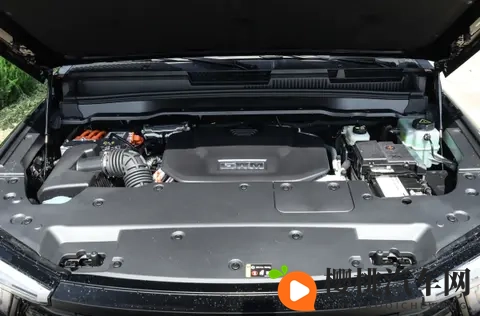 六月婷婷五月丁香：新能源汽车领航，b品牌刷新出行体验-3