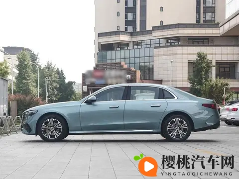 2026款奔驰E级正式上市!新增经典版车型,价格拉低-1
