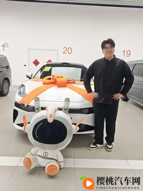 四年观望一朝入手！同事阅车无数为何独爱焕新极氪 001？-1