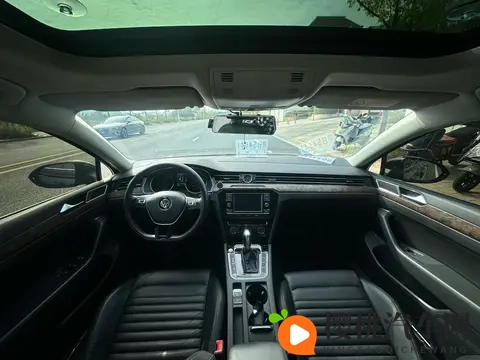 10万多拿下大众迈腾,28万公里一手车况值不值?-2