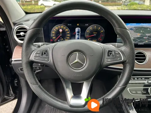 吉利银河V900亮相:主打AI增程技术-1