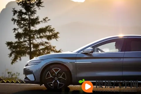 免税末班车还是技术新干线？2025与2026新能源车选购指南-3