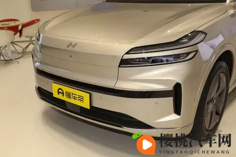 20万级家庭SUV怎么选？乐道L90大空间+灵活补能适配日常-2