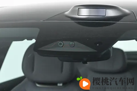 深蓝L06:十三万级纯电轿车的性能与智能新标杆!-2