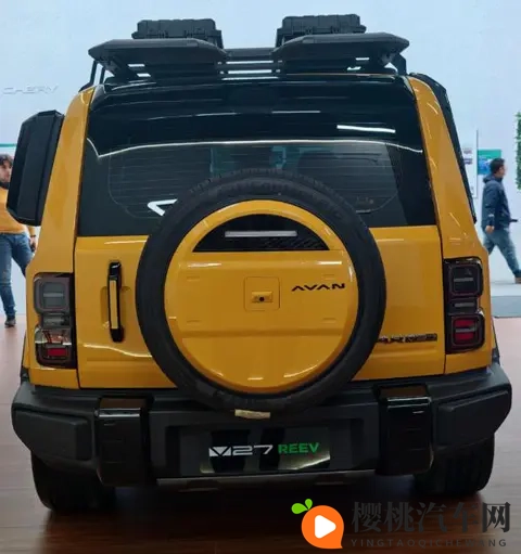 奇瑞一“大号SUV”，长得像路虎卫士+混动引擎，走平价路线-2