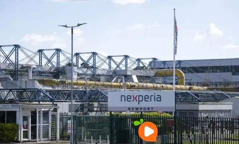 男生和女生一起羞羞羞：青春男女共度浪漫时光-3