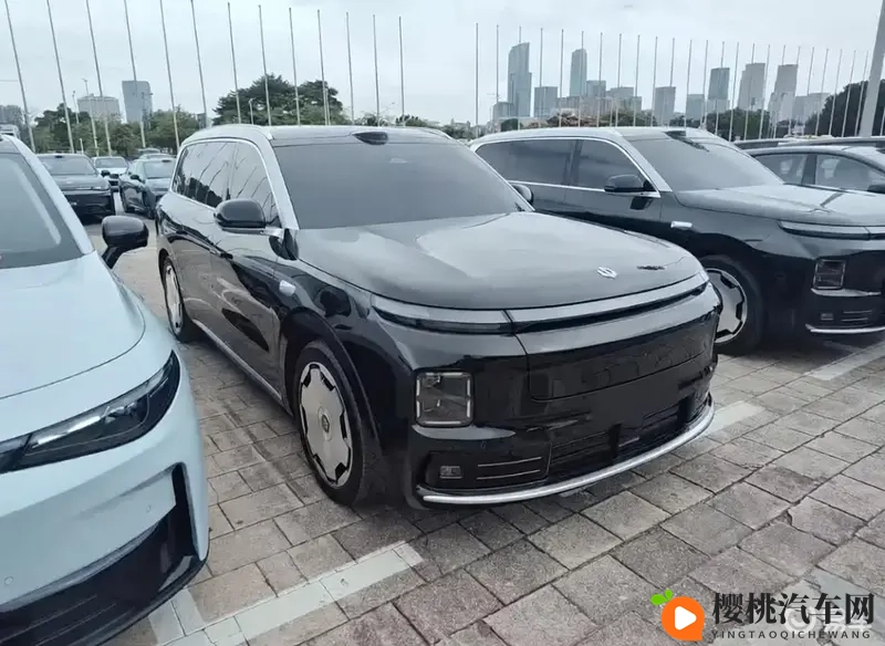 零跑D19亮相广州车展，预估售价25-30万-1