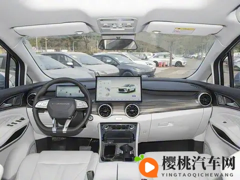 售1549万元起_15T插混中型MPV，东风风行游艇PHEV正式上市-1