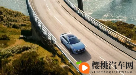 原神女角色与史莱姆:游戏元素跨界合作,汽车设计新潮流-1