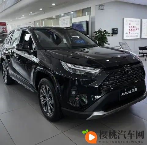 体育生自愿扒下给别人摸j：体育生自愿脱衣供他人抚摸-3