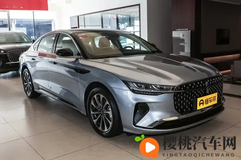 1698万买豪华中型车？林肯Z不同版本选买攻略，看完不纠结-3